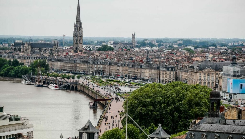 Image vue du ciel de Bordeaux 